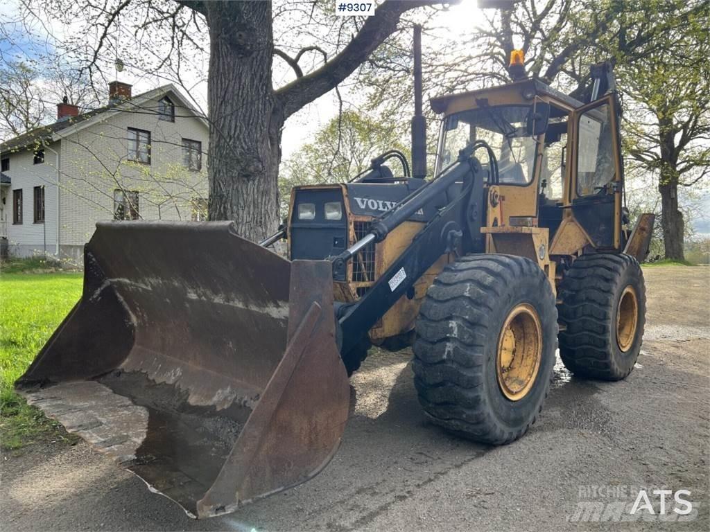 Volvo BM 6300 Retrocargadoras