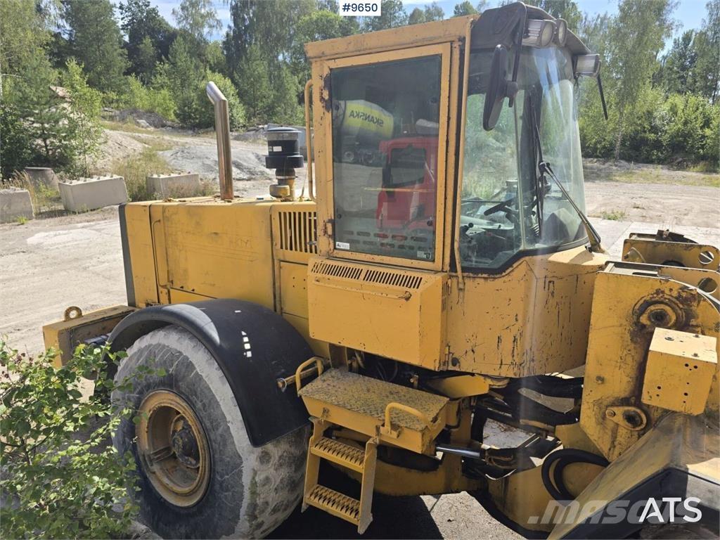 Volvo L120 Buldozer sobre ruedas