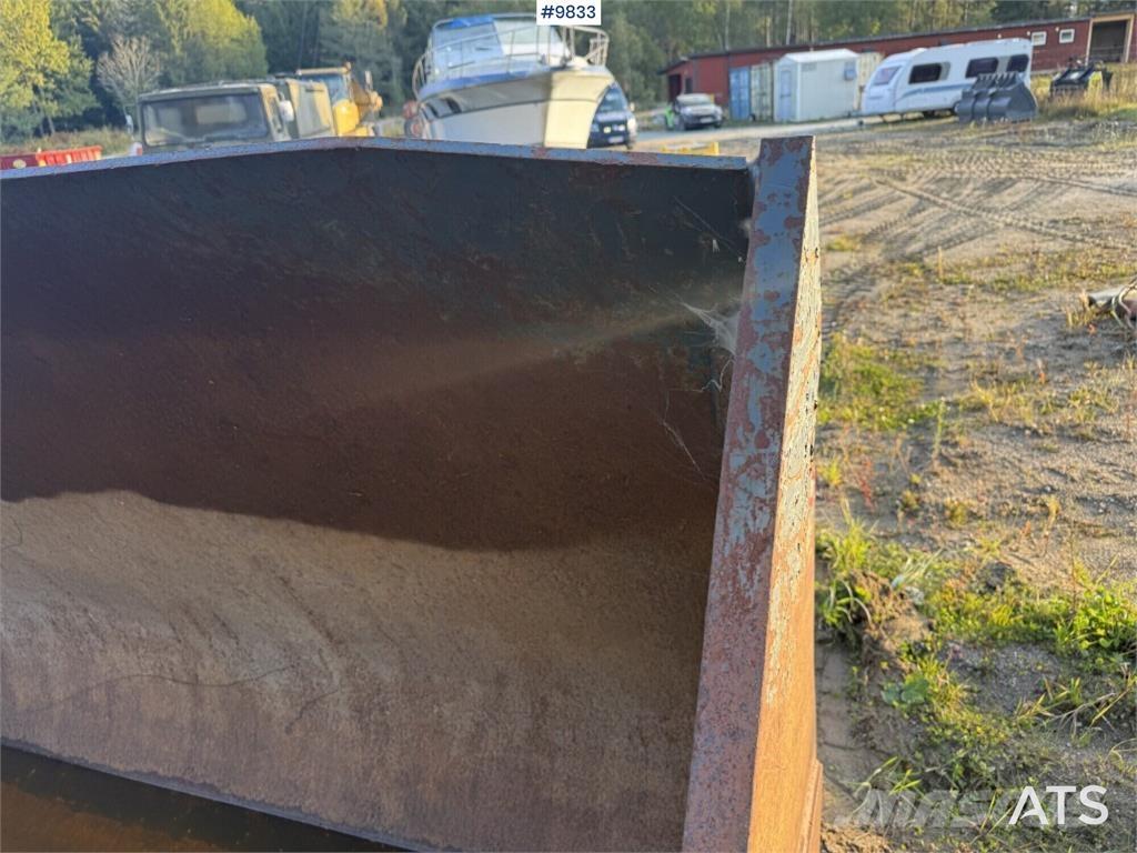 YPV GR 6.5 m3 Cucharones