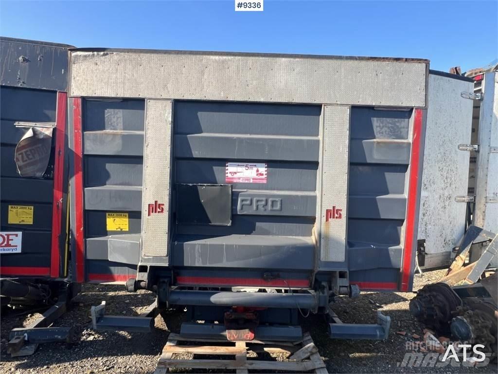  Zepro Z2000-175MA Transporte - Otros