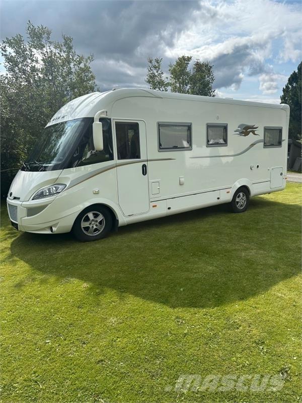  Campingbil Autocaravanas y caravanas