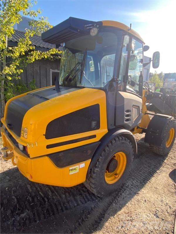 JCB 407 Cargadoras sobre ruedas