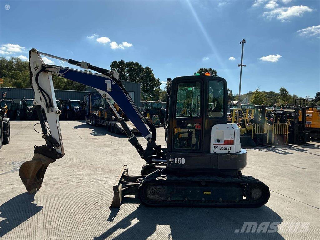 Bobcat E50 Excavadoras de cadenas