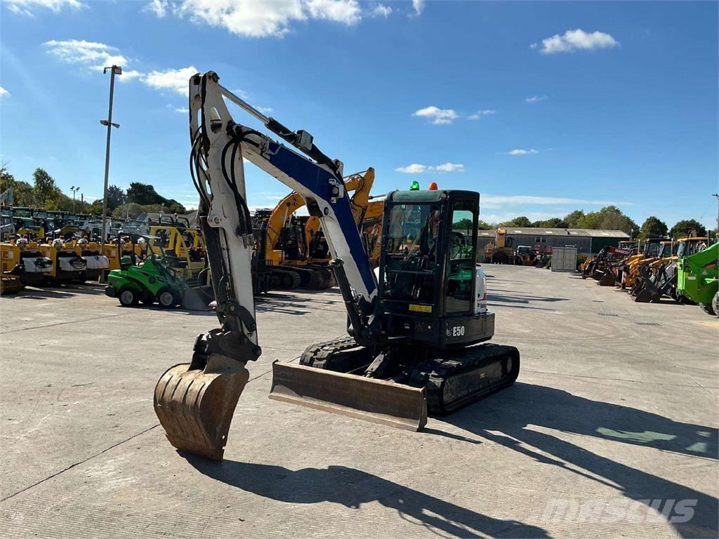 Bobcat E50 Excavadoras de cadenas