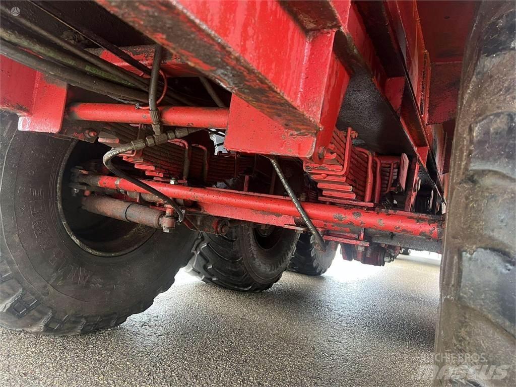 BS Vognen 25000 Cisternas o cubas esparcidoras de purín