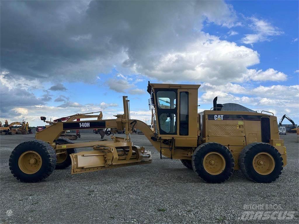 CAT 140 H Motoniveladoras