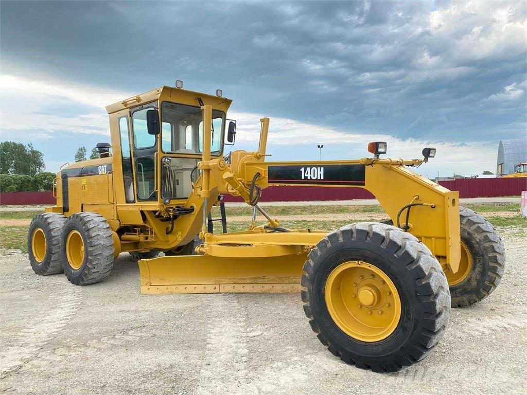 CAT 140 H Motoniveladoras