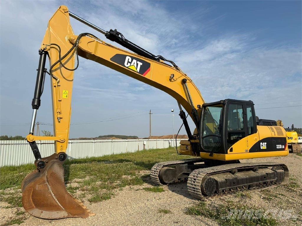 CAT 323 D Excavadoras de cadenas