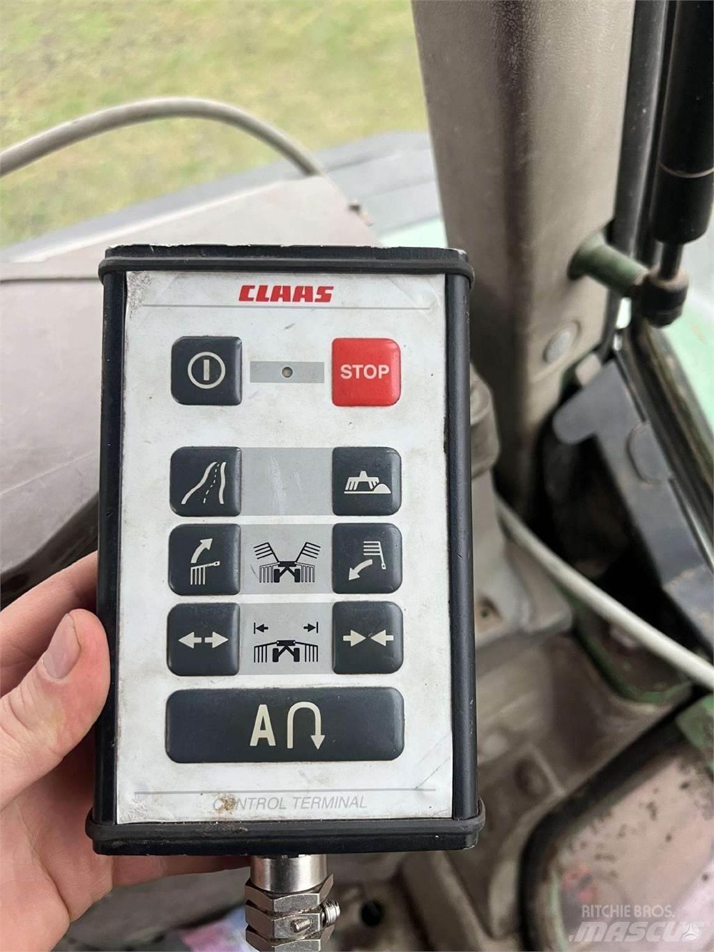 CLAAS Liner 3000 Rastrillos y henificadores