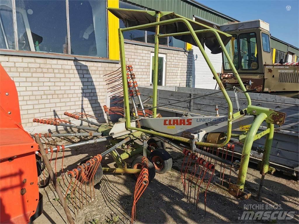 CLAAS Liner 430s Rastrillos y henificadores