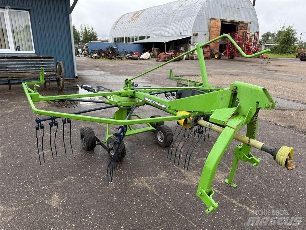 Deutz-Fahr 300 Mezcladoras distribuidoras