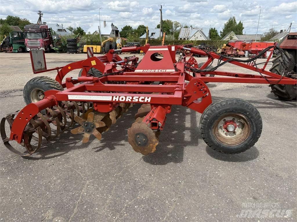 Horsch Joker 6RT Rastras para campos