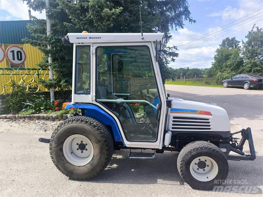Iseki 325 Tractores