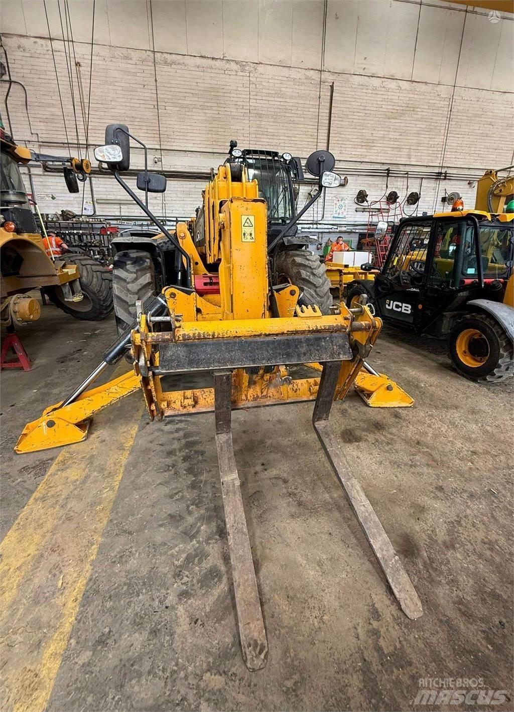 JCB 540-170 Carretillas telescópicas