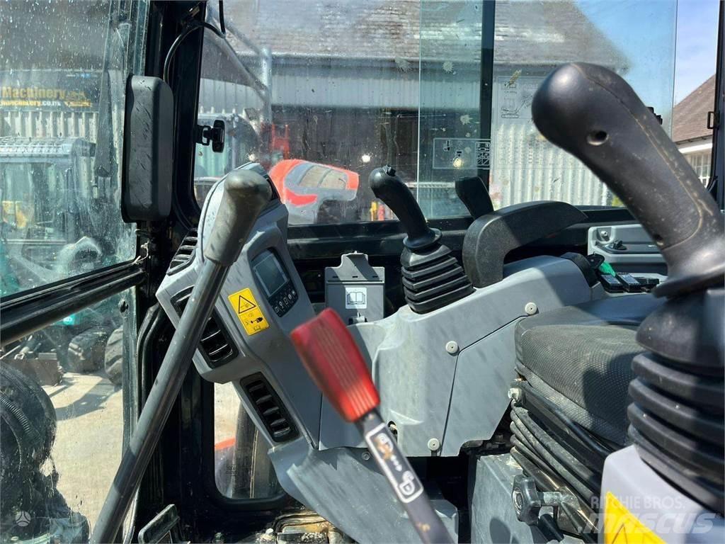 Kubota KX057-4 Excavadoras de cadenas