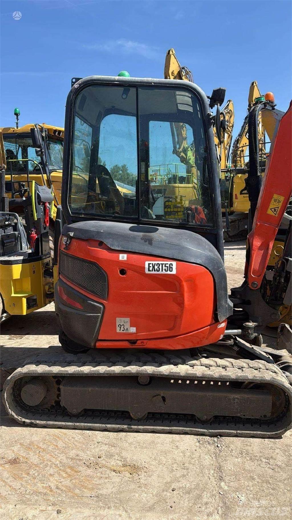 Kubota U27-4 Mini excavadoras < 7t