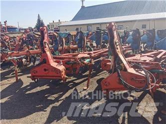 Kverneland EG 100 Arados fijos suspendidos