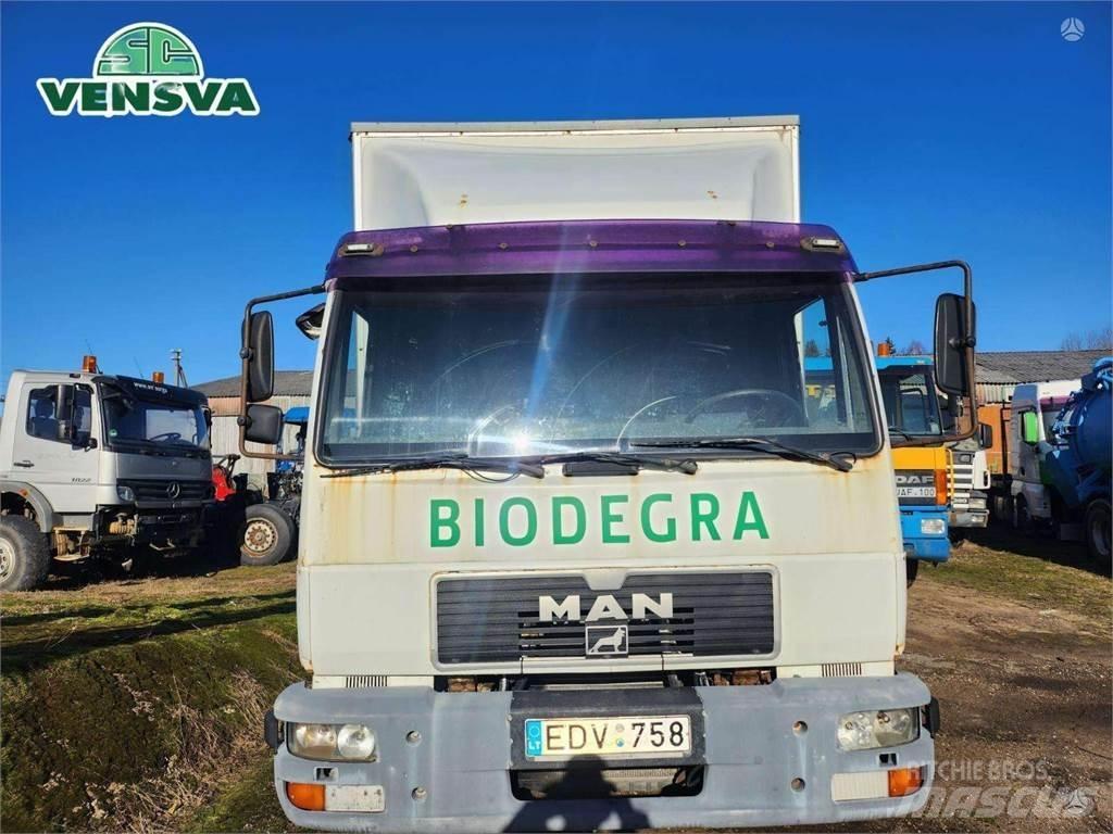 MAN LE 160 C Camiones caja cerrada