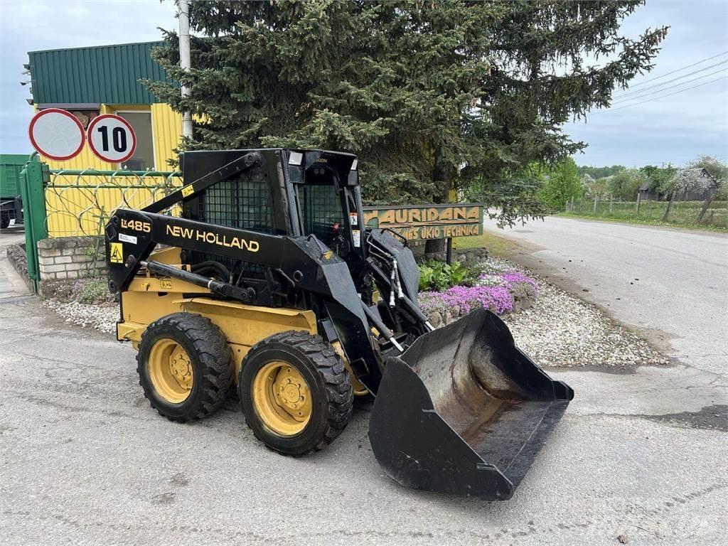 New Holland LX485 Palas cargadoras