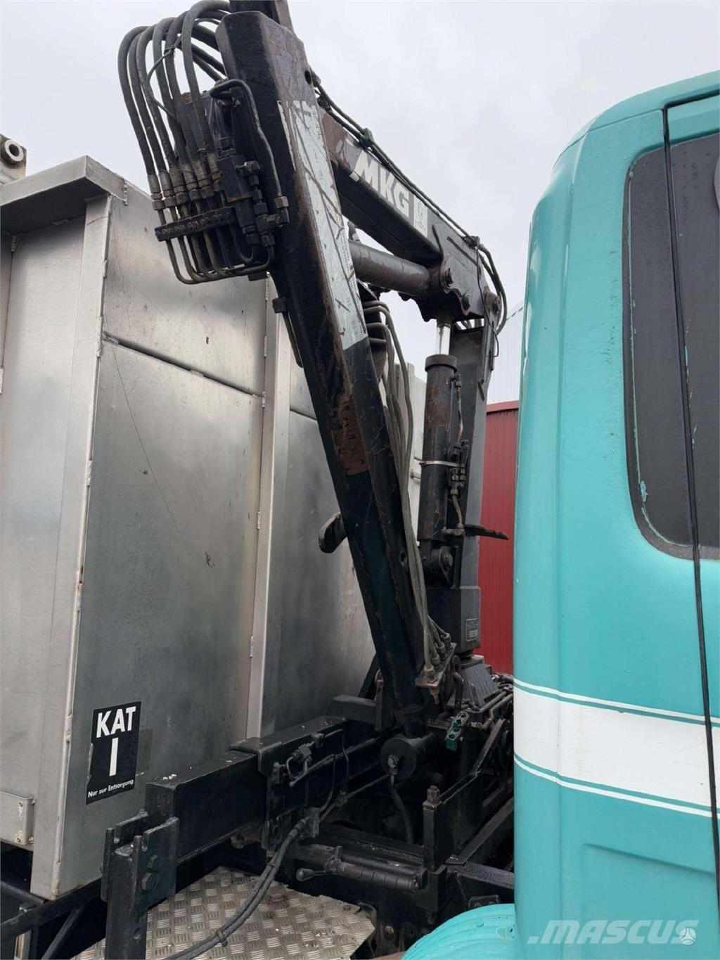 Scania 230 94D Camiones bañeras basculantes o volquetes