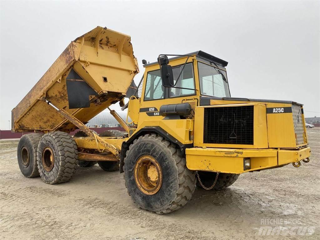 Volvo A25C , Nr.7 Dúmpers articulados
