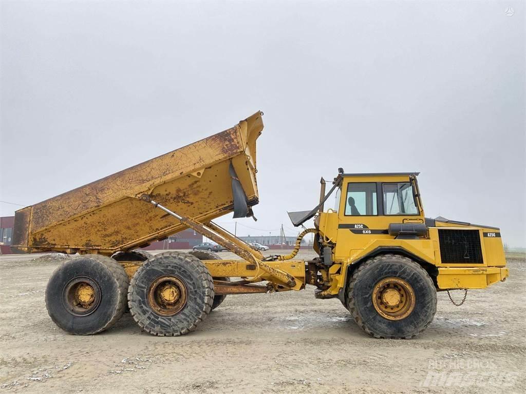 Volvo A25C , Nr.7 Dúmpers articulados
