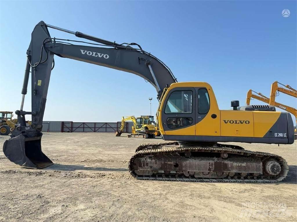 Volvo EC 240 LC Excavadoras de cadenas