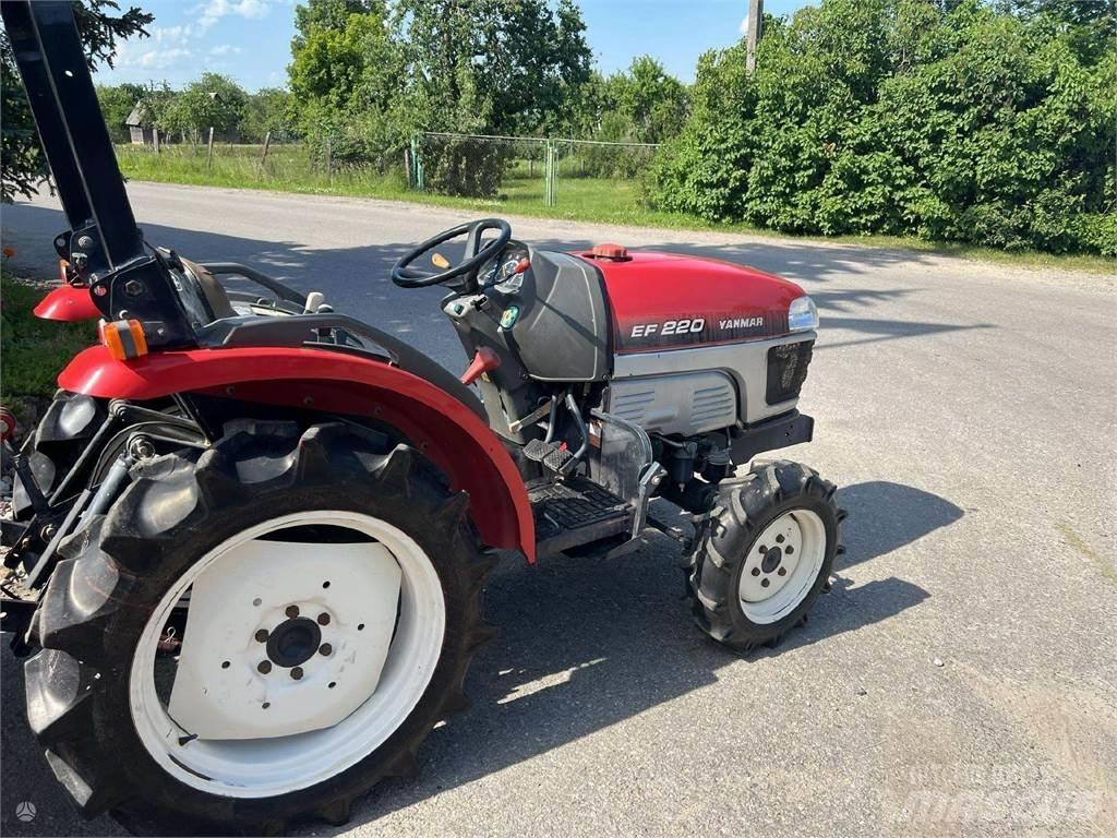 Yanmar EF 220 Tractores