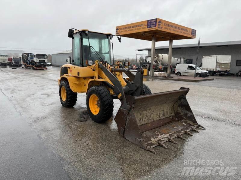 Volvo L 30 Palas cargadoras