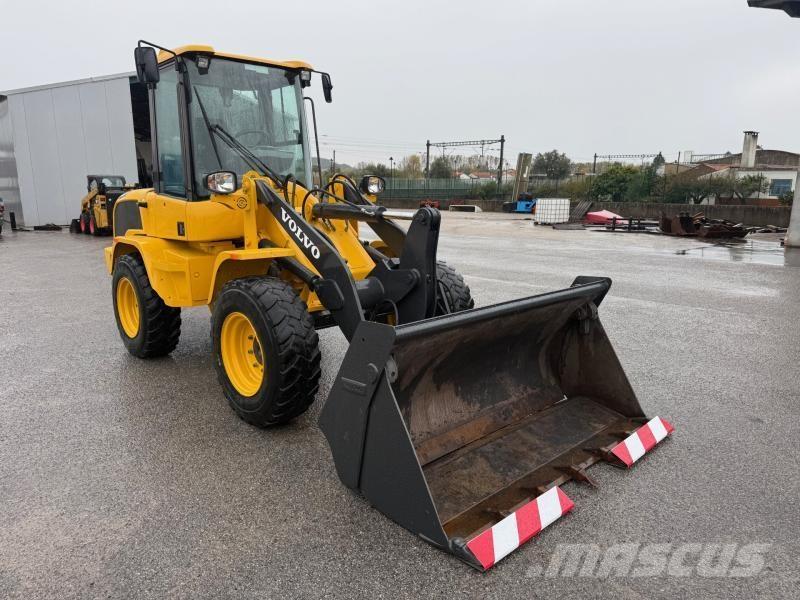 Volvo L 30 G Palas cargadoras