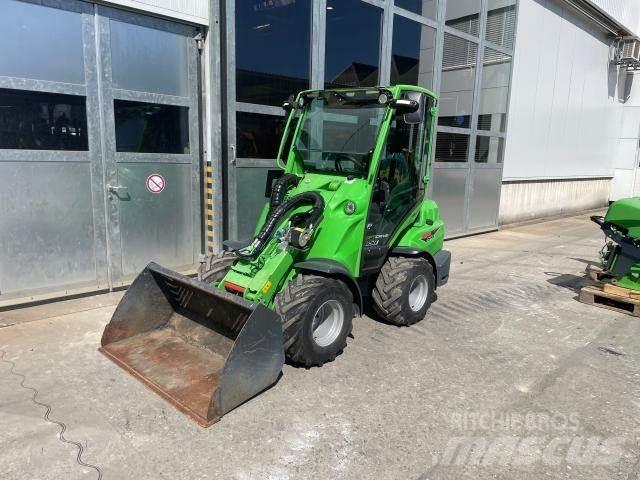 Avant M650i Cargadoras sobre ruedas