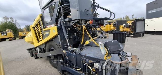 Bomag BF600P-2 Asfaltadoras