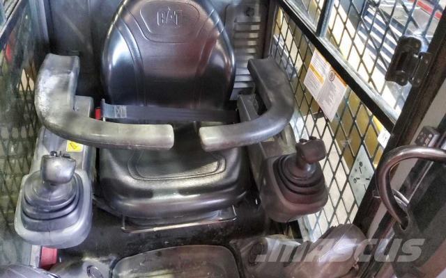 CAT 226D3 Cargadoras sobre ruedas