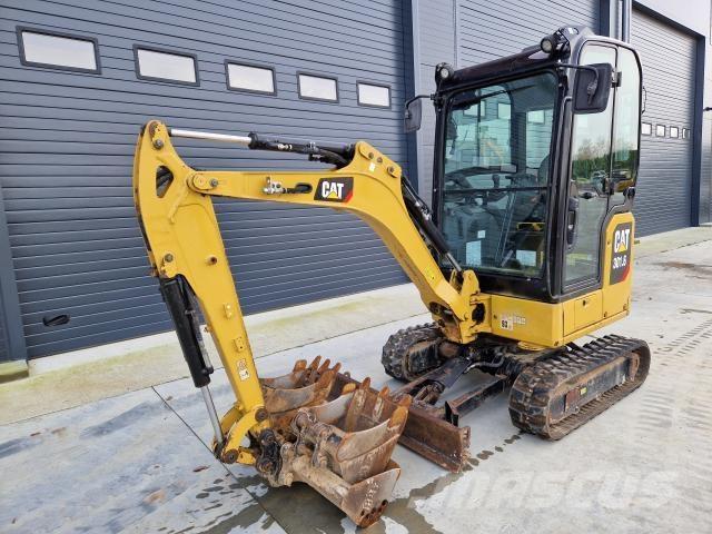 CAT 301.6 Mini excavadoras < 7t