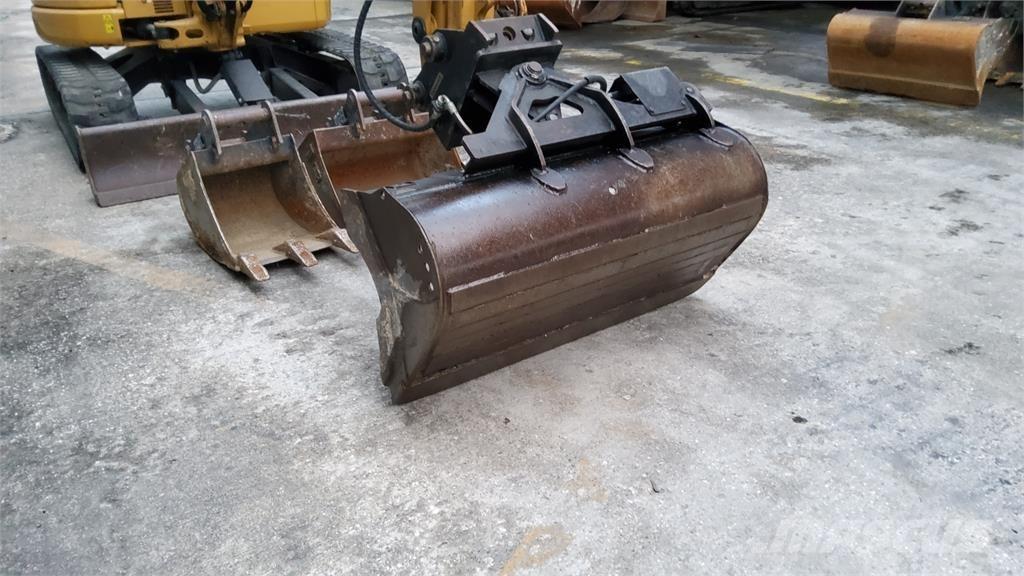 CAT 303.5E CR Mini excavadoras < 7t
