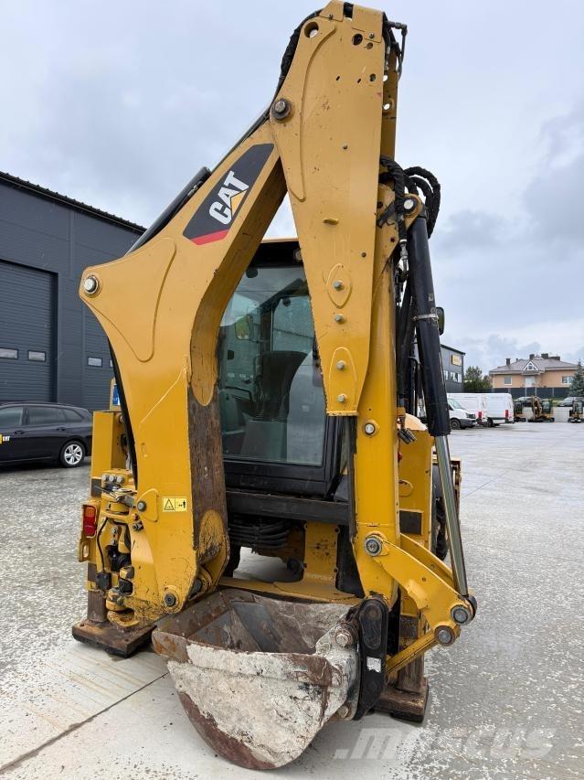 CAT 428F2 Retrocargadoras