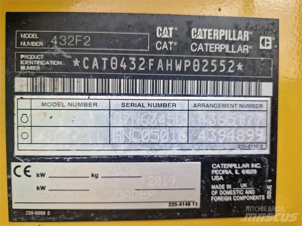 CAT 432F2 Retrocargadoras