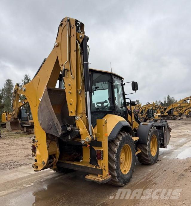 CAT 444 Retrocargadoras