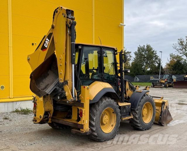 CAT 444F2 Retrocargadoras