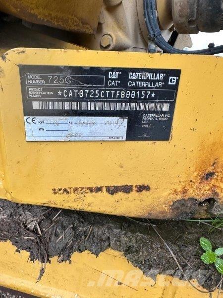 CAT 725C Dúmpers articulados