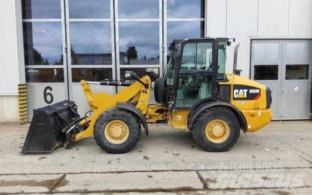 CAT 906M Cargadoras sobre ruedas
