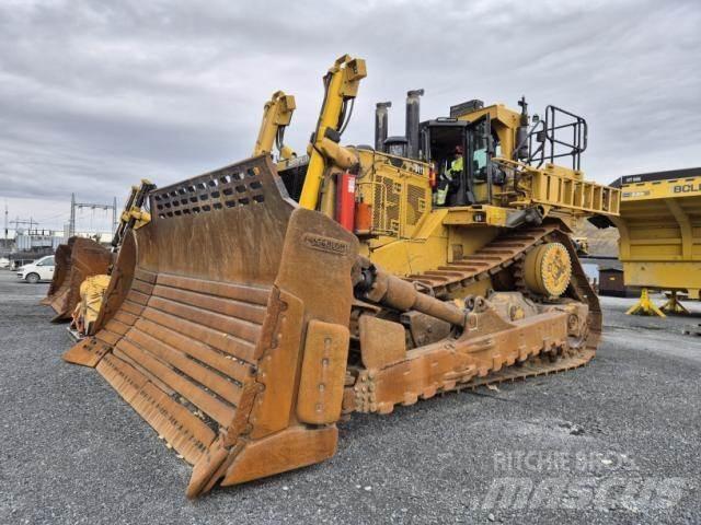 CAT D11T Buldozer sobre oruga