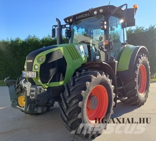CLAAS ARION 550 Tractores