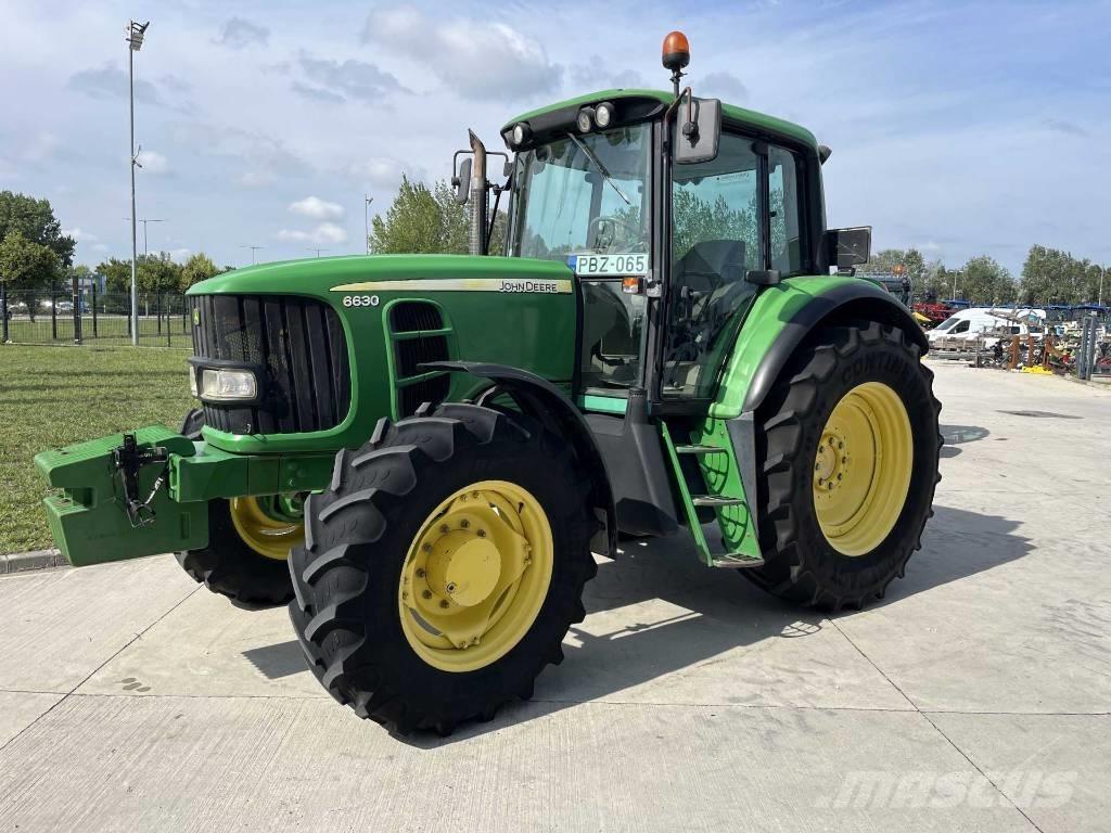 John Deere 6630 Tractores