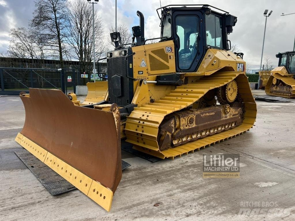 CAT D 5 LGP Buldozer sobre oruga