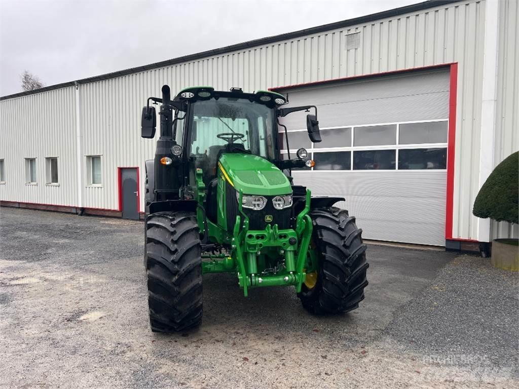John Deere 6120M Tractores