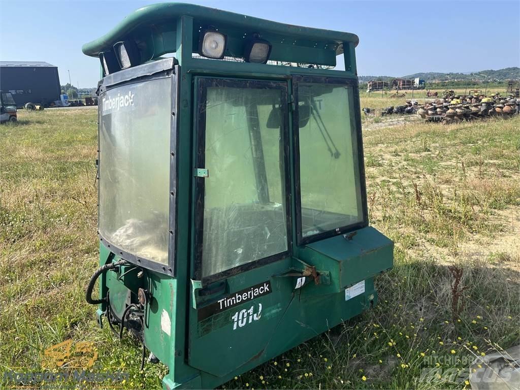 Timberjack 1010 Cabinas e interior