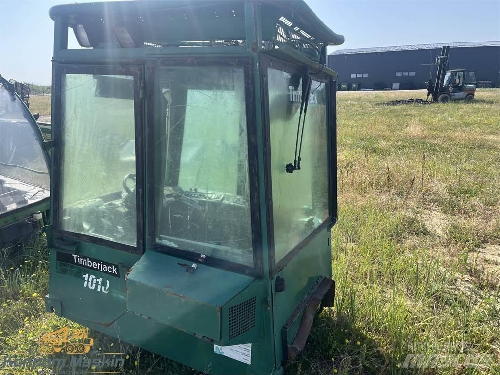 Timberjack 1010 Cabinas e interior