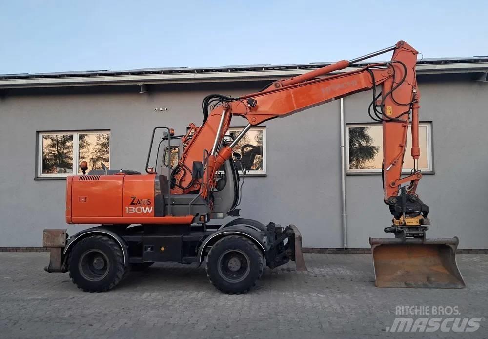 Hitachi ZX 130 W Excavadoras de ruedas