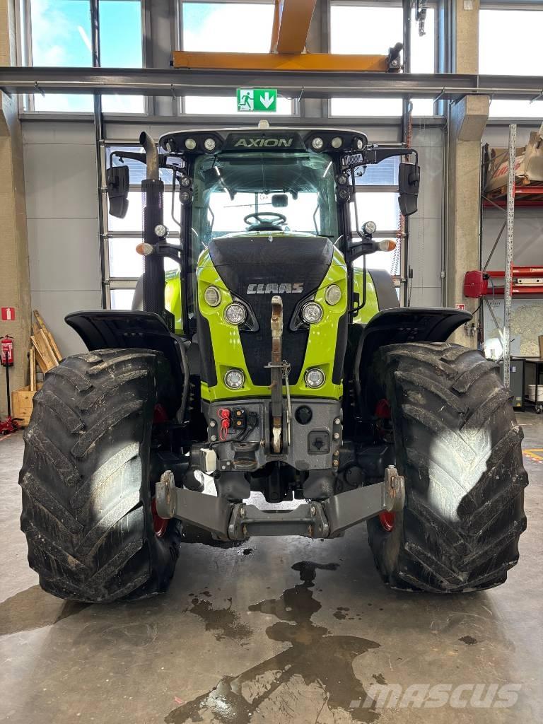 CLAAS Axion 830 CIS Tractores